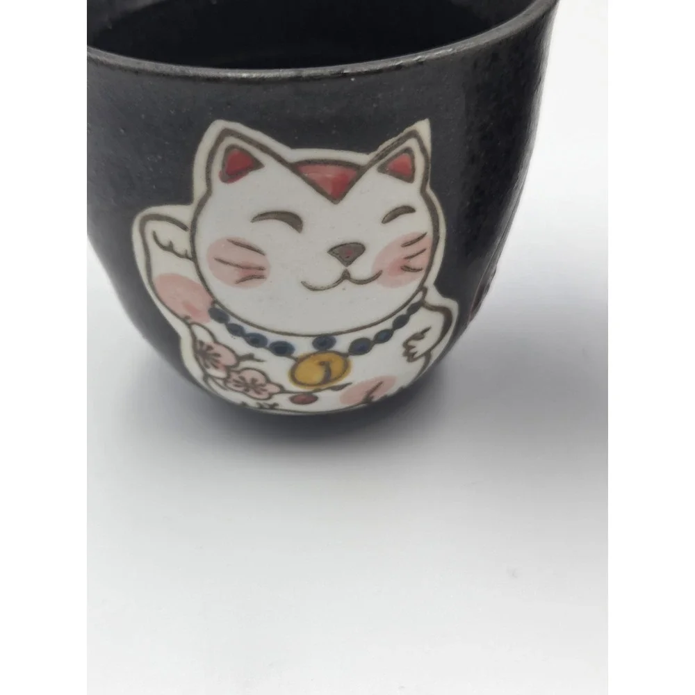 Japanese Maneki Neko Lucky Cat Tea Cup –‎ Ceramic Fortune Cup Lot Of 2
